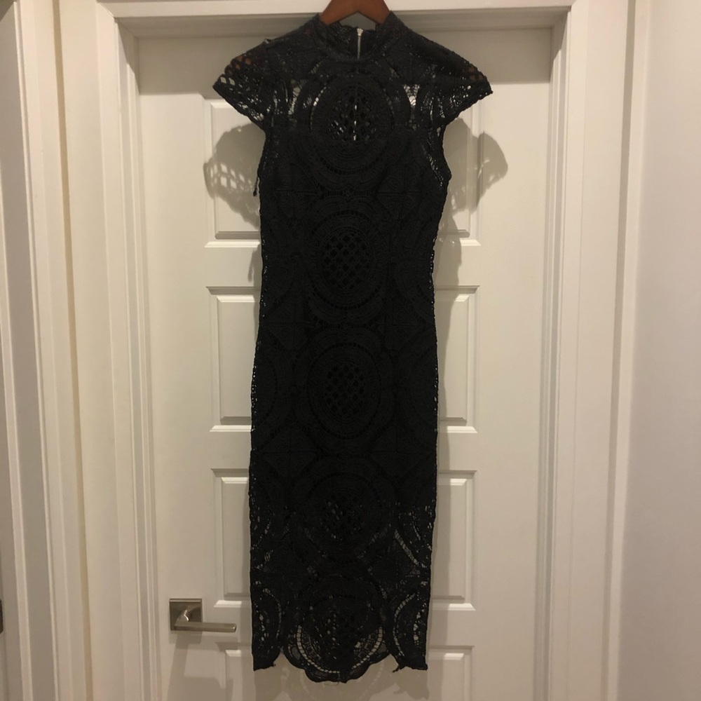 Black midi lace dress Romeo and Juliet in M